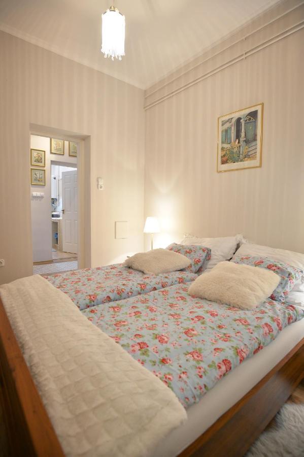 Janicsar Garden Apartman Eğri Dış mekan fotoğraf