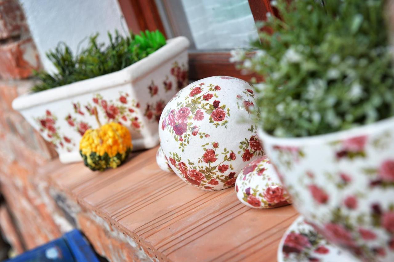 Janicsar Garden Apartman Eğri Dış mekan fotoğraf