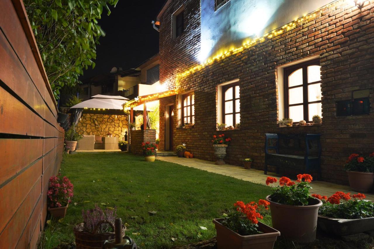 Janicsar Garden Apartman Eğri Dış mekan fotoğraf