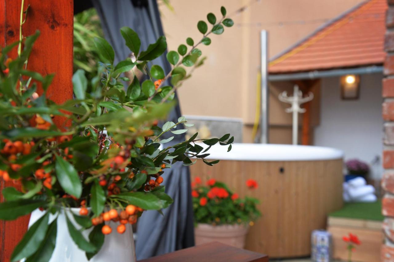 Janicsar Garden Apartman Eğri Dış mekan fotoğraf
